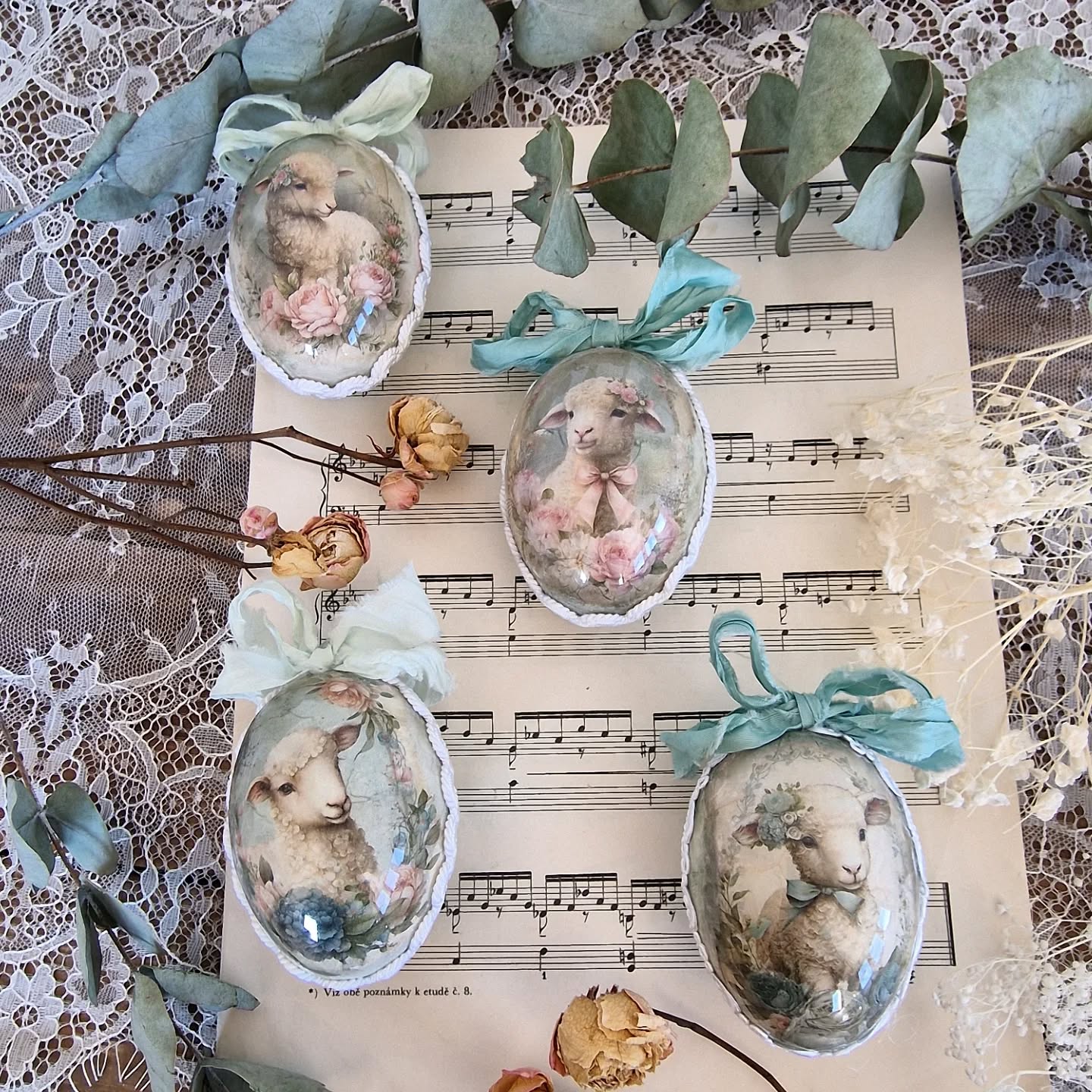  Ryžový papier na decoupage  DEK249