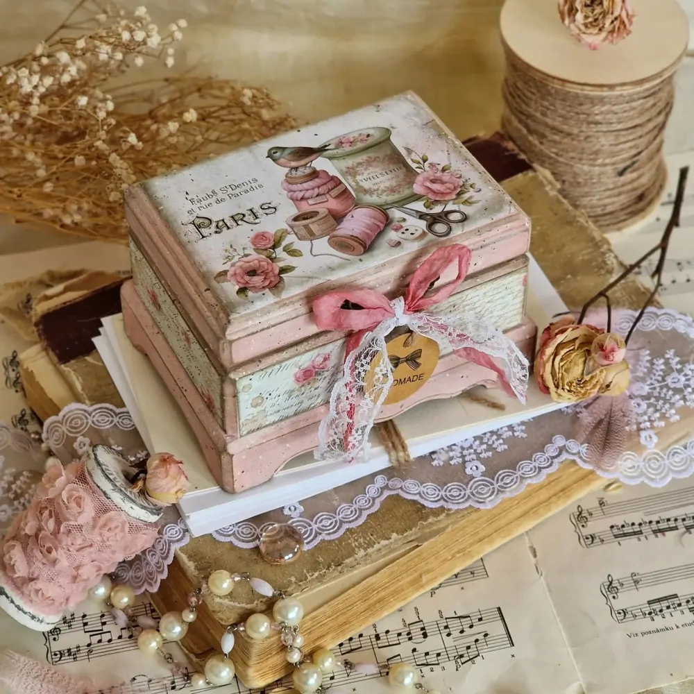 Šperkovnička z MDF